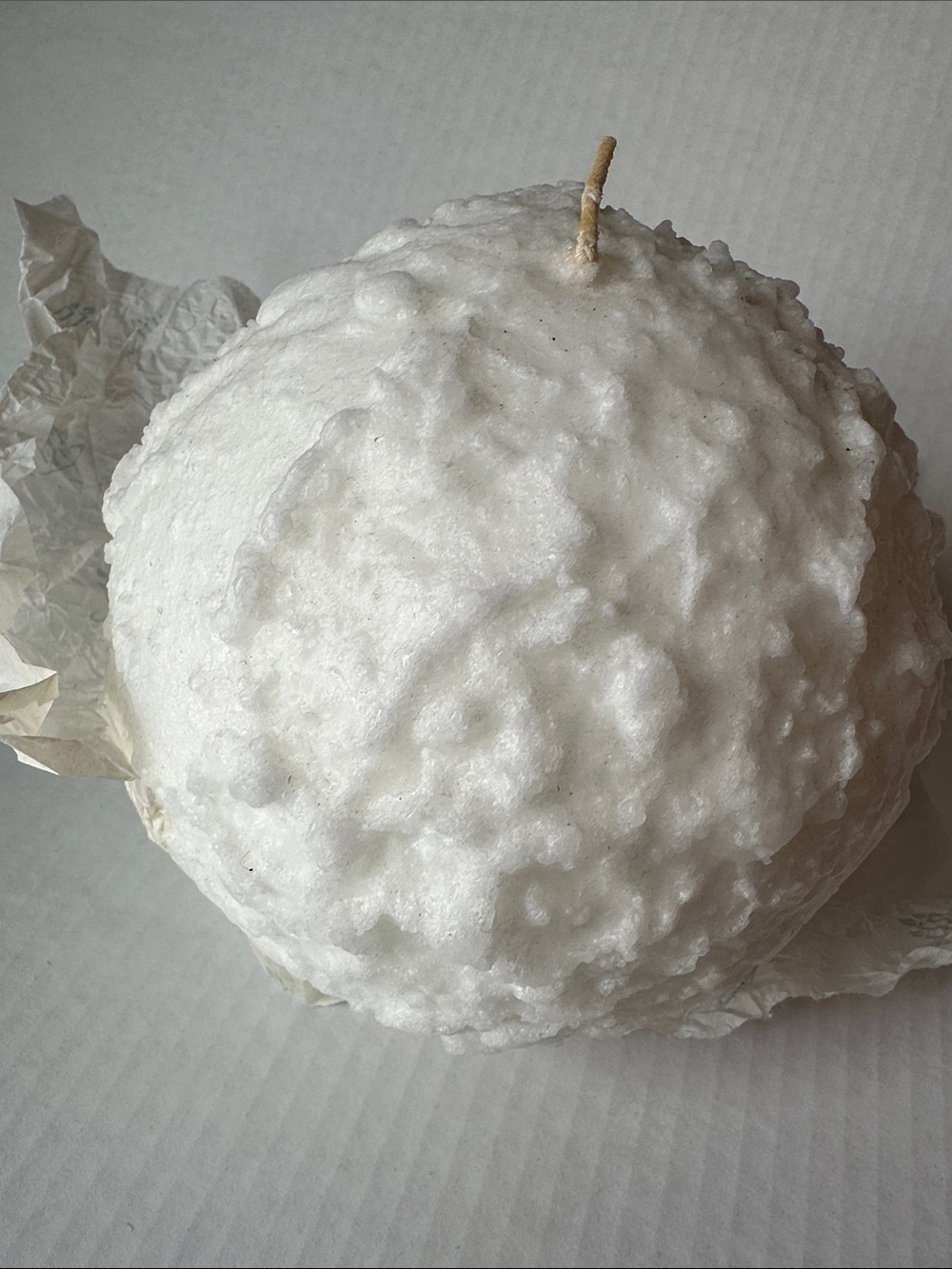 PartyLite White Textured 6” Snowball Candle 90s NWT never lit with original box